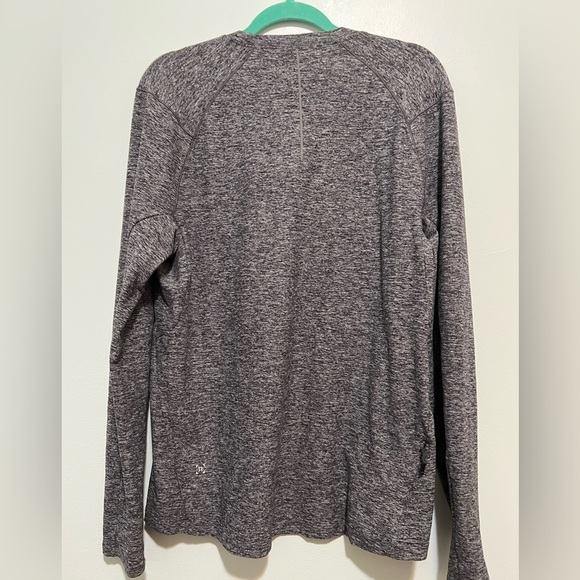 Lululemon Surge Warm Gray Long Sleeve DH. - Picture 12 of 16